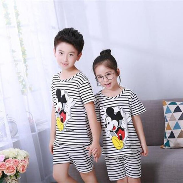 New Listing 2018 Children Clothing Summer Children boys girls kids Clothing Sets Cartoon suit Sleepwear Short Sleeve Cartoon Kid