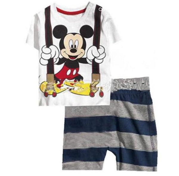 Retail! Children's pajamas Sets Summer Baby Girls pajamas Snow Queen cartoon Kids sleepwear short sleeve t-shirts+shorts suits