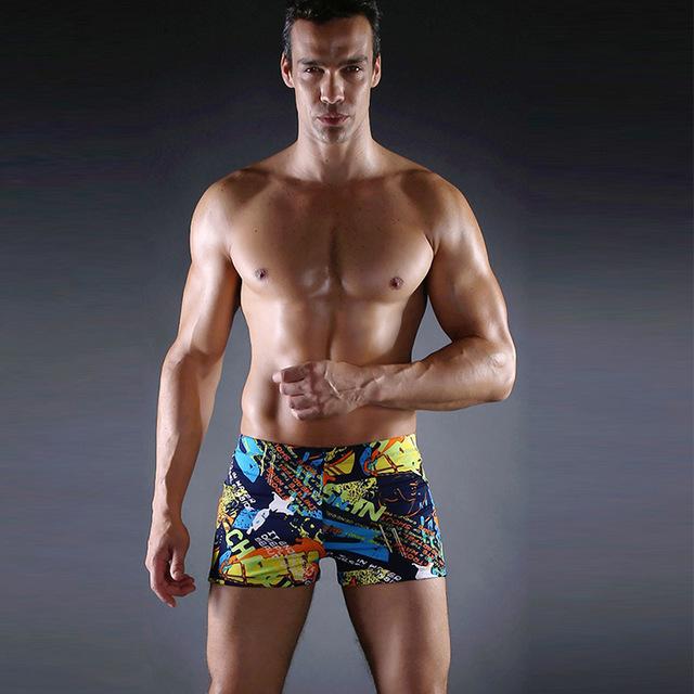 Men Swimming Trunks Elastic Print Comfortable Swimsuit 2018 Summer New Male Swim Mid Waist Sexy Beach Swimming Trunks