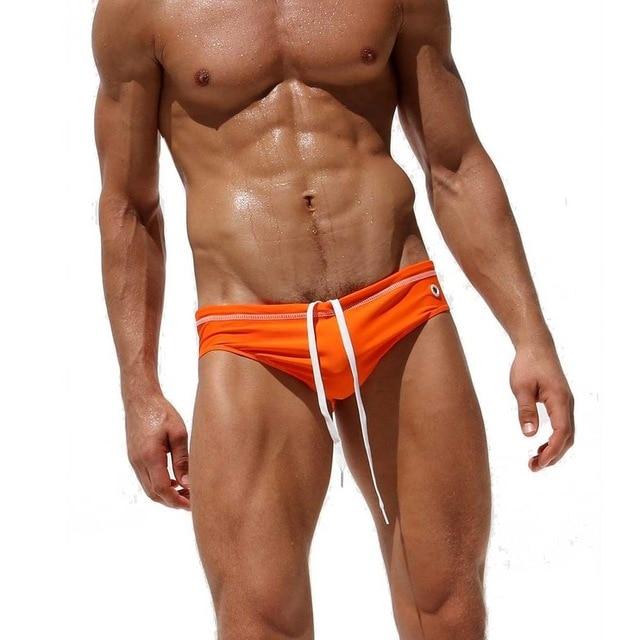 2018Man's Swimming Briefs sexy swim sluilt Tight Colorfull With Sexy Shorts Trunks Boxers Summer Men's Swim Low Waist Swimwear
