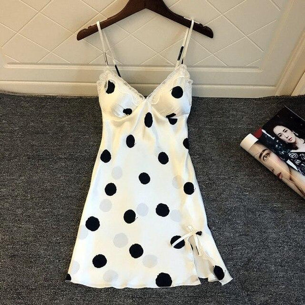 Queenral Sleepwear Nightgown M L XL Summer Night Dress V-Neck Lingerie Nighty Silk Saitin Night Gown Home Wear Nightie For Lady